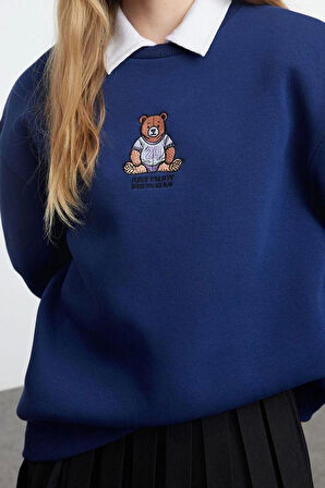 Kadın Moda Şık Relaxed Bisiklet Yaka Düşük Kol Regular Rahat Kalıp Nakışlı Kalın Örme Sweatshirt