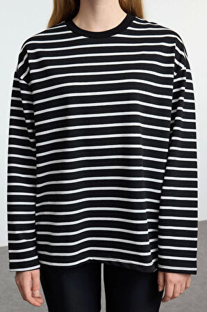 Kadın Moda Şık Oversize Bisiklet Yaka Düşük Kol Uzun Çizgili Geniş Kesim İnce Örme Sweatshirt