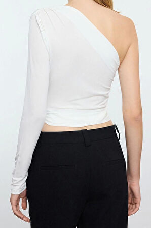 Kadın Moda Şık Crop Asimetrik Yaka Tek Kol Slim Kalıp Örme Leopar Baskılı Bağlama Detaylı Esnek Bluz