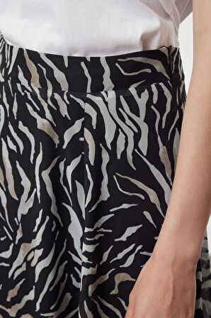 Kadın Moda Stil Midi Astarlı Dokuma Tesettür Fırfır Detaylı Dokuma Etek