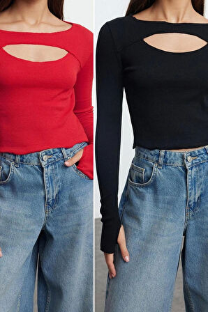 Kadın Crop Bisiklet Yaka Slim Kalıp Örme 2li Cut Out Detaylı Fitted Vücuda Oturan Fitilli Esnek Bluz