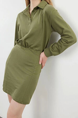 Kadın Moda Şık Mini Boy Polo Yaka Regular Düz Vücuda Oturan Örme Elbise