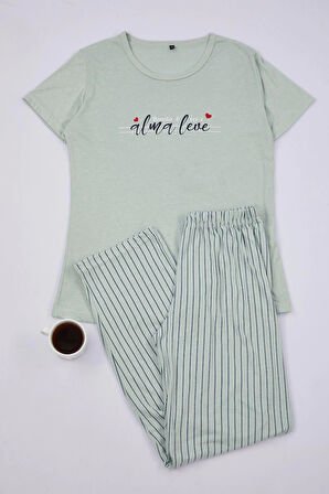 Kadın Moda Şık Bisiklet Yaka Boru Paça Kısa Kol Baskılı Çizgili Örme Pijama Takımı