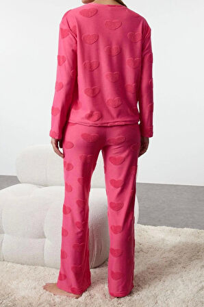 Kadın Moda Şık Bisiklet Yaka Boru Paça Uzun Kol Kalpli Örme Pijama Takımı