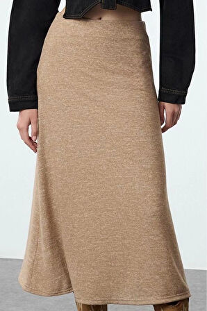 Kadın Moda Stil Maxi Astarsız Örme Yüksek Bel Kloş Form Midi Boy Yumoş Örme Etek