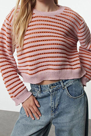 Kadın Moda Şık Bisiklet Yaka Standart Kol Regular Crop Ajurlu Delikli Çizgili Triko Kazak