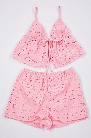 Kadın Askılı Yaka Boru Paça Askılı Kol %100 Pamuklu Çiçekli İp Astarlı Brode Dokuma Pijama Takımı