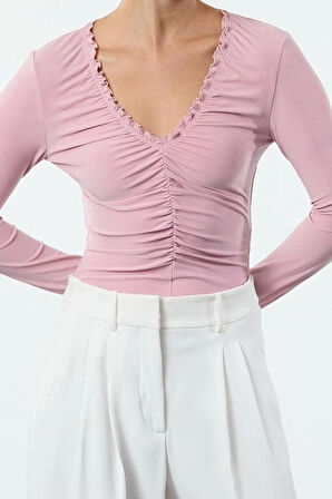 Kadın Moda Şık Üst Giyim Regular V Yaka Slim Kalıp Örme Büzgü Drape Detaylı Vücuda Oturan Esnek Bluz