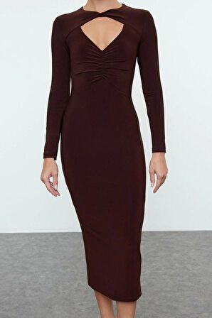 Kadın Moda Şık Midi Boy Bisiklet Yaka Fitted Vücuda Oturan Cut Out Pencere Detaylı Örme Elbise