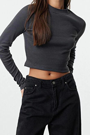 Kadın Moda Şık Crop Dik Yaka Slim Kalıp Örme Soluk Efektli Fitted Vücuda Oturan Fitilli Esnek Bluz