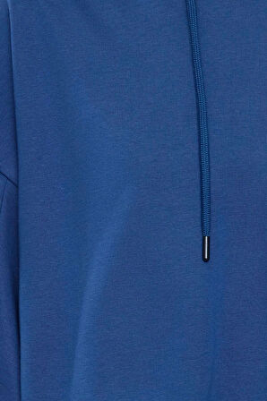 Kadın Relaxed Kapüşonlu Düşük Kol Regular Kalın İçi Polarlı Rahat Kesim Örme Sweatshirt