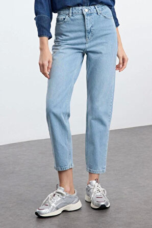 Kadın Moda Şık Kot Pantolon Boru Paça Uzun Boy Denim Mavi Yüksek Bel Mom Jeans