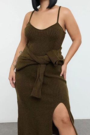 Kadın Moda Şık Büyük Beden Midi Boy Kalp Yaka Fitted Fitilli Yırtmaçlı Triko Elbise&Bolero Takım