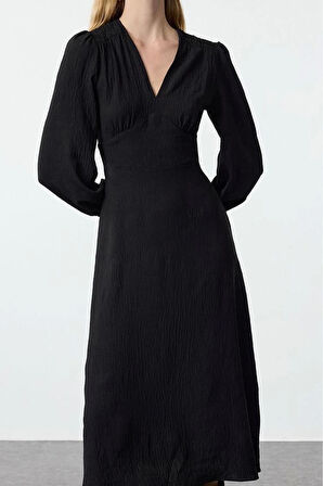 Kadın Moda Şık Midi Boy V Yaka Regular Belden Açılan Korsaj Detaylı Dokuma Elbise