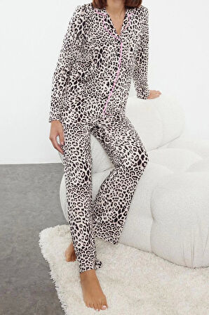 Kadın Boru Paça Uzun Kol Leopar Desenli Kurdele Fiyonklu Biyeli Gömlek Pantolon Pijama Takımı