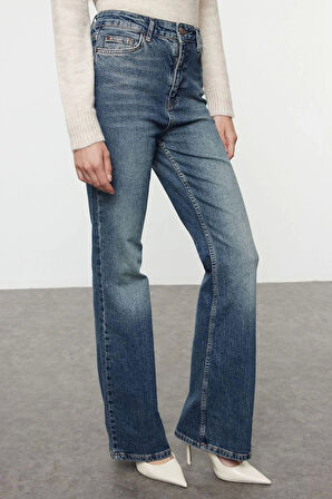 Kadın Moda Şık Kot Pantolon İspanyol Paça Uzun Boy Denim Mavi Soluk Vintage Yüksek Bel Jeans
