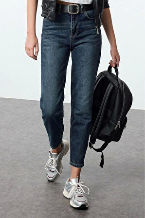 Kadın Moda Şık Kot Pantolon Boru Paça Uzun Boy Denim Yüksek Bel Slim Mom Jeans