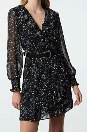 Kadın Moda Şık Mini Boy Kruvaze Regular A Kesim Geometrik Desenli Fırfırlı Şifon Dokuma Elbise