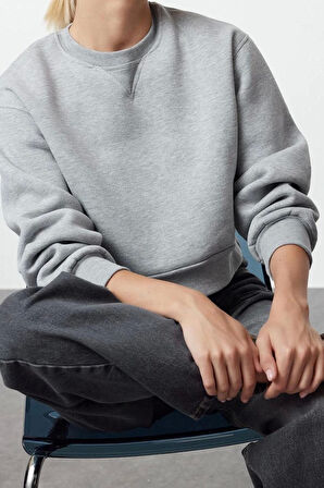 Kadın Bisiklet Yaka Düşük Kol Crop Kalın Polarlı Geniş Kalıp Crop Basic Örme Sweatshirt