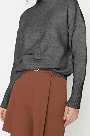 Kadın Moda Şık Dik Yaka Reglan Kol Regular Geniş Kalıp Yumuşak Dokulu Basic Triko Kazak