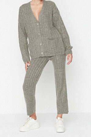 Kadın Moda Şık Geniş Paça Regular Boy Uzun Kollu Geniş Kalıp Yumuşak Dokulu Triko Alt-Üst Takım