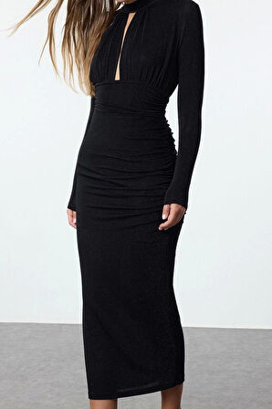 Kadın Moda Şık Midi Boy Dik Yaka Fitted Dekolte Detaylı Dokuma Şık Abiye Elbise