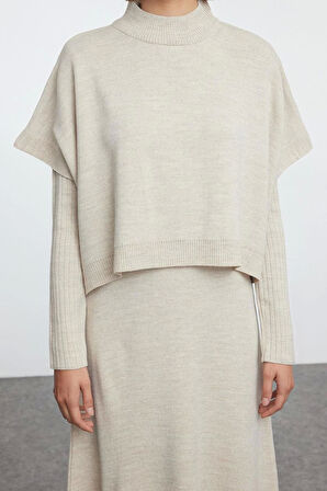 Kadın Moda Şık Midi Boy Dik Yaka Oversize Geniş Kalıp Triko Süveterli Elbise