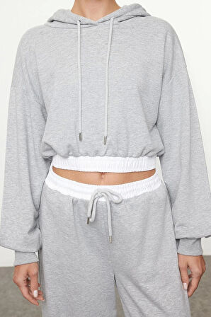 Kadın Moda Şık Crop Kapüşonlu Düşük Kol Crop Normal Kalıp Dokuma Garnili Kalın Örme Sweatshirt
