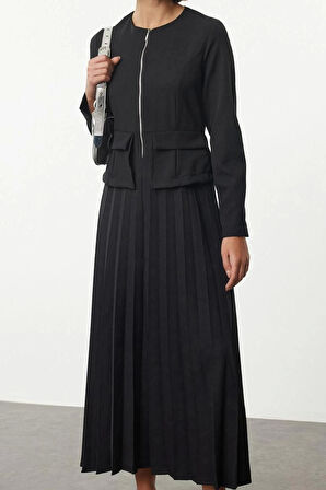 Kadın Moda Şık Tesettür Maxi Boy Bisiklet Yaka Regular Fermuar Detaylı Piliseli Dokuma Elbise