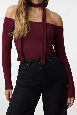 Kadın Moda Şık Crop Carmen Yaka Slim Kalıp Örme Fitilli Şal Detaylı Fitted Vücuda Oturan Esnek Bluz