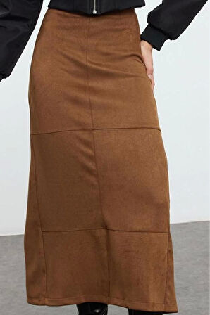 Kadın Moda Stil Maxi Astarsız Dokuma Arkadan Yırtmaç Detaylı Süet Kumaş Maxi Boy Etek