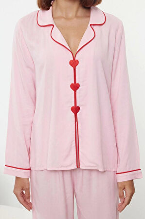 Kadın Moda Şık Gömlek Yaka Boru Paça Uzun Kol Kalpli Biyeli Viskon Dokuma Pijama Takımı