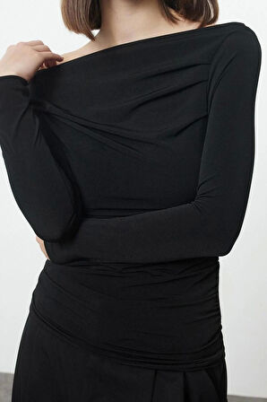 Kadın Regular Asimetrik Yaka Slim Kalıp Örme Büzgü Drape Fitted Vücuda Oturan Kollu Esnek Bluz