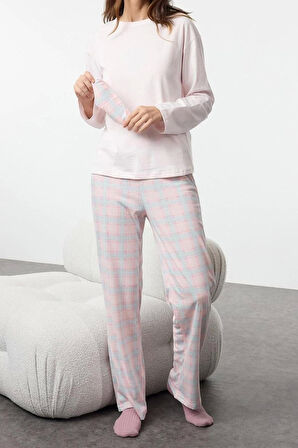 Kadın Moda Şık Bisiklet Yaka Boru Paça Uzun Kol Pamuklu Ekoseli Uyku Bantlı Örme Pijama Takımı