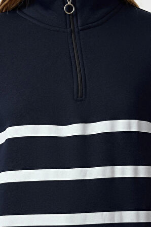Kadın Fermuarlı Yaka Standart Kol Fermuar Detaylı Çizgili Normal Kalıp Örme Sweatshirt