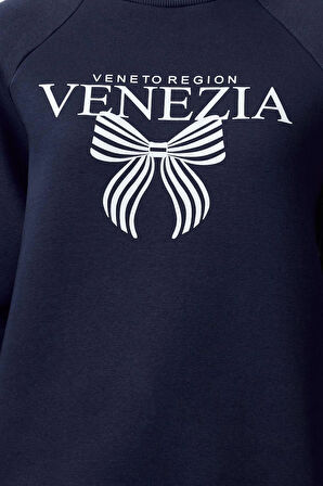 Kadın Bisiklet Yaka Reglan Kol Rahat Kalıp Reglan Kol Slogan ve Fiyonk Baskılı Örme Sweatshirt