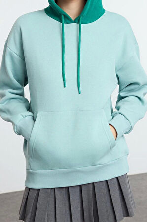 Kadın Moda Şık Bol Kapüşonlu Düşük Kol Uzun Sırt Baskılı ve Geniş Kalıp Örme Sweatshirt
