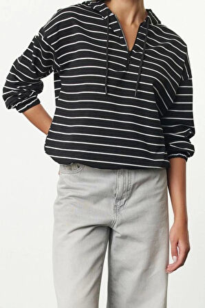 Kadın Moda Şık Regular Kapüşonlu Düşük Kol Regular Çizgili İnce Kumaş Örme Sweatshirt