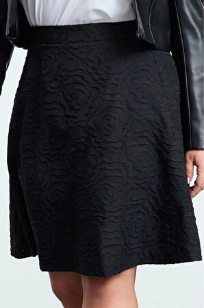 Kadın Moda Stil Mini Astarsız Örme Büyük Beden Gül Desenli Örme Etek