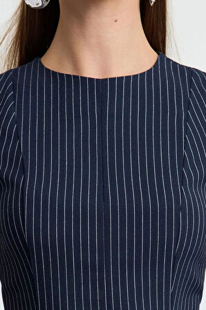 Kadın Moda Şık Mini Boy Bisiklet Yaka Regular Çizgili Eteği Belden Açılan Poliviskon Dokuma Elbise