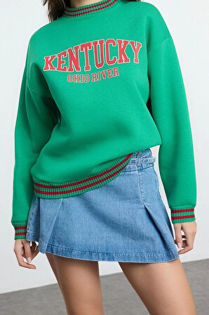 Kadın Moda Bol Dik Yaka Düşük Kol Uzun Slogan Baskılı Geniş Kalıp Kalın İçi Polarlı Örme Sweatshirt