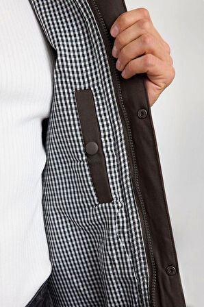 Unisex Moda Şık Regular Ceket Yaka Standart Düz Astarlı Regular Fit Kadife Yaka Detaylı Mont