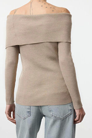 Kadın Moda Şık Carmen Yaka Reglan Kol Regular Basic Triko Kazak