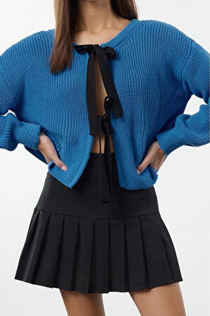 Kadın Moda Şık Bisiklet Yaka Düşük Kol Crop Çift Taraflı Giyilebilir Kurdeleli Bağlama Triko Kazak