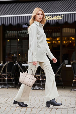 Kadın Mini Tote Vegan Deri El Çantası Gold Toka Günlük ve İş Trend Tasarım Modern Stil Mükemmel Uyum