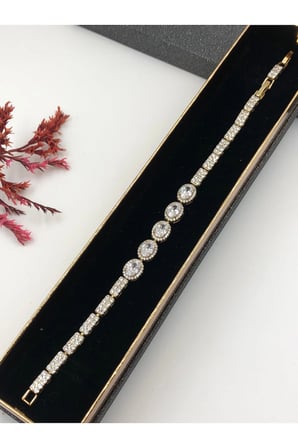 Çelik Kadın Bileklik Altın Renk Xuping Her Kombine Uygun 14 K Gold Renk 20 Cm kutulu Renk Atmaz