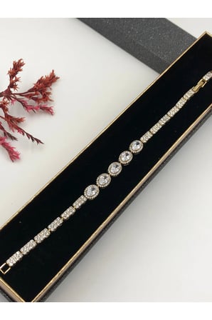 Çelik Kadın Bileklik Altın Renk Xuping Her Kombine Uygun 14 K Gold Renk 20 Cm kutulu Renk Atmaz