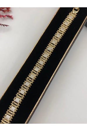 Çelik Kadın Bileklik Altın Renk Xuping Şıklığın Tamamlayıcısı! 14 K Gold Renk 18 Cm kutulu Renk Atmaz