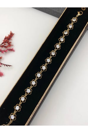 Çelik Kadın Bileklik Altın Renk Xuping Her Kombine Uygun! 14 K Gold Renk 17+2 Cm kutulu Renk Atmaz