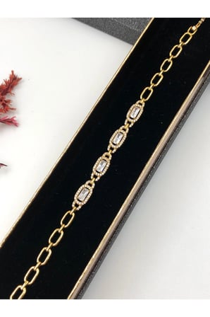Çelik Kadın Bileklik Altın Renk Xuping Şıklığın Tamamlayıcısı! 14 K Gold Renk 17+2 Cm kutulu Renk Atmaz